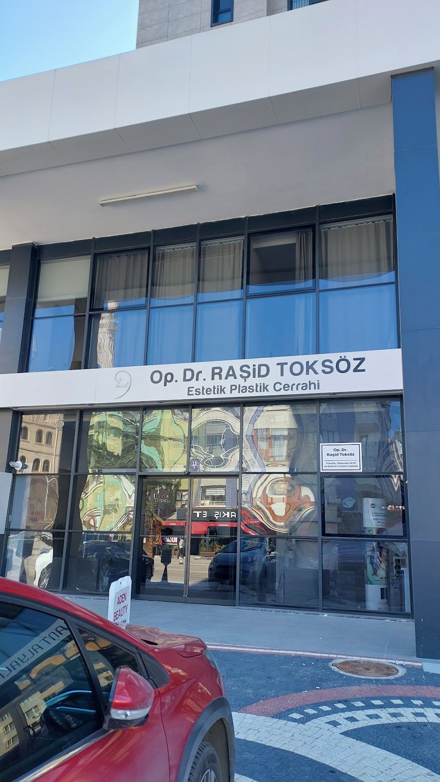Burun Estetiği Ankara | Meme Estetiği Ankara | Jinekomasti Ankara | Fransız Askısı Ankara | Op. Dr. RAŞİD TOKSÖZ — Ankara, Turkey