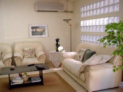 LOUIS Plastic Surgery Clinic — Bangkok, Thailand