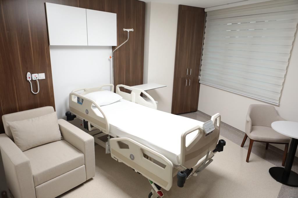 Surgery TR - Plastic Surgery & Hair Transplantation & Cosmetic Dentistry (Head Office) — Izmir, Turkey