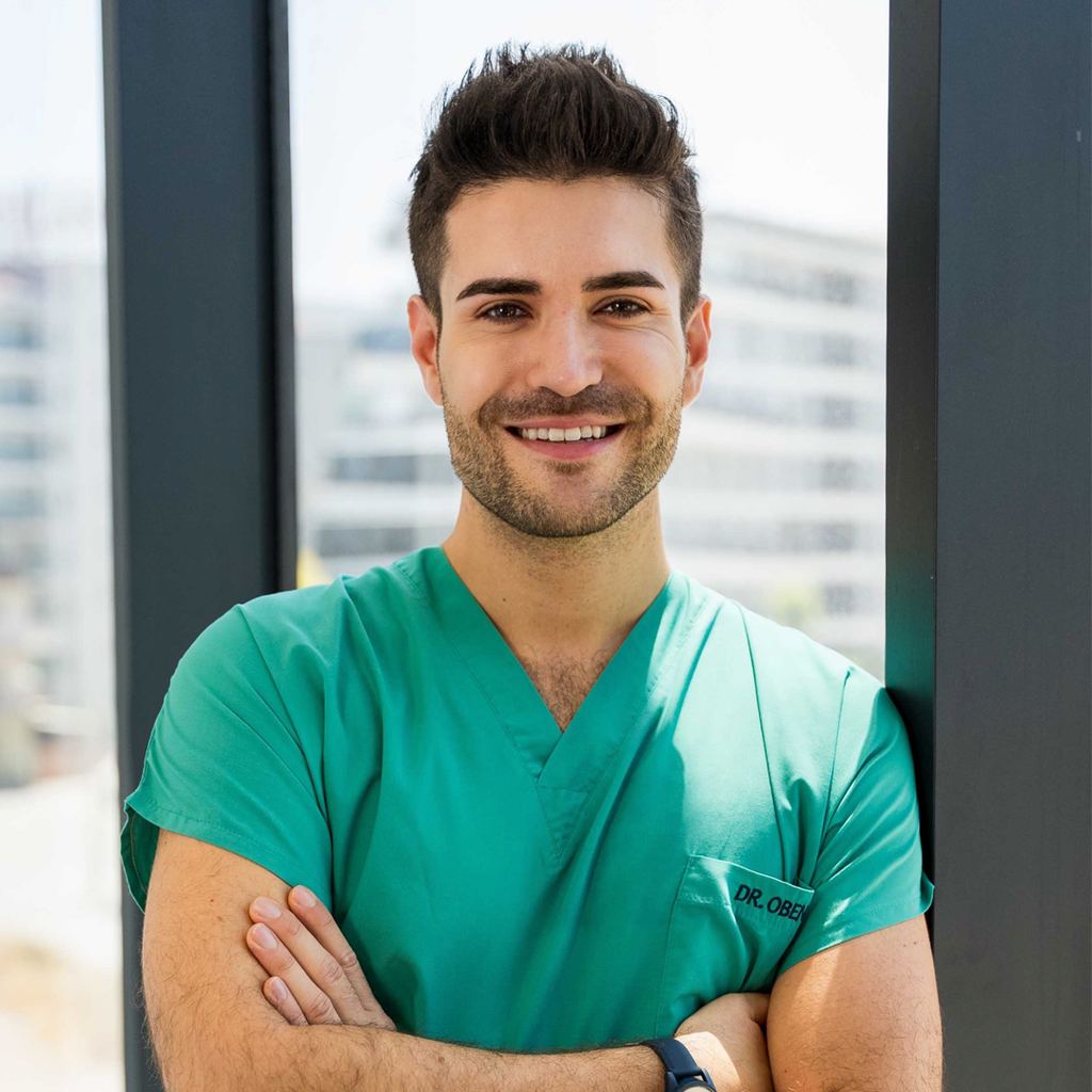 Dr. Oben Karakuş | Estetik Plastik Cerrahi Uzmanı — Izmir, Turkey