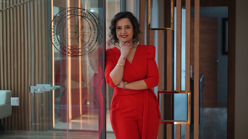 Prof. Dr. Gökçe ÖZEL / FACIAL PLASTIC SURGERY — Ankara, Turkey