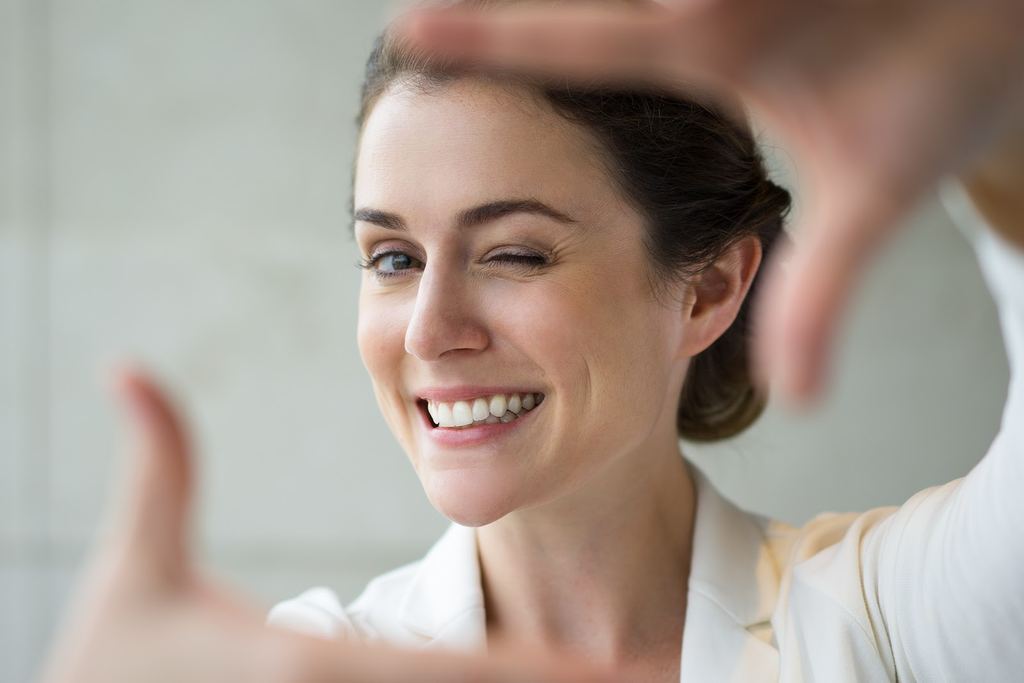 ISTANBUL DENTAL CLINICS Turkey | Dentist | Veneers | Dental Implants | Crowns | Hollywood Smile Design — Istanbul, Turkey